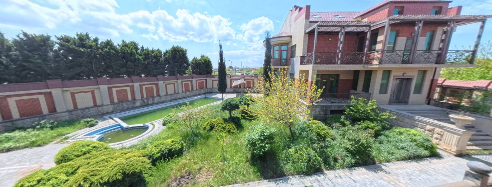 Fərdi yaşayış evi satılır